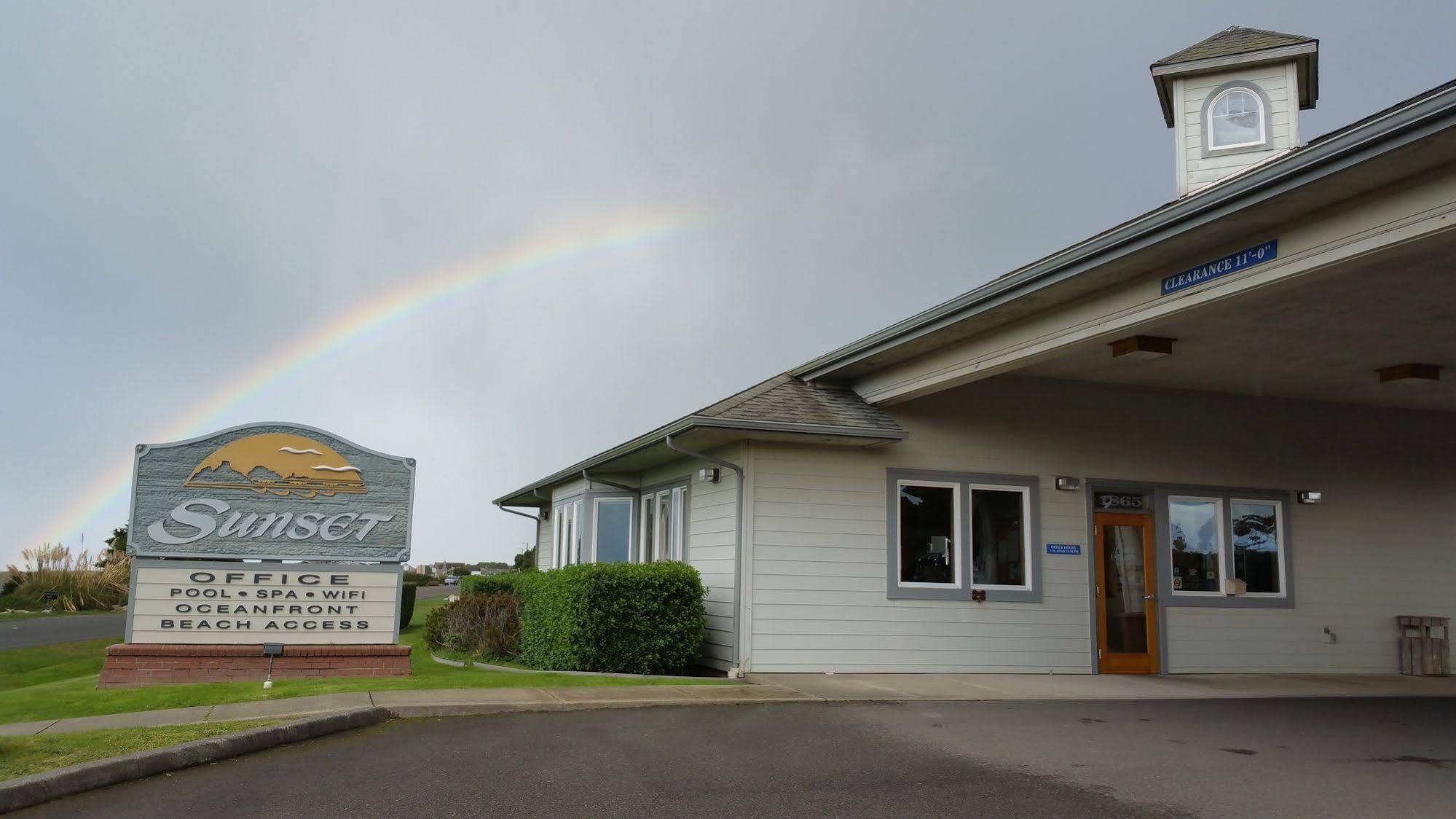 Sunset Oceanfront Lodging Bandon Exterior photo